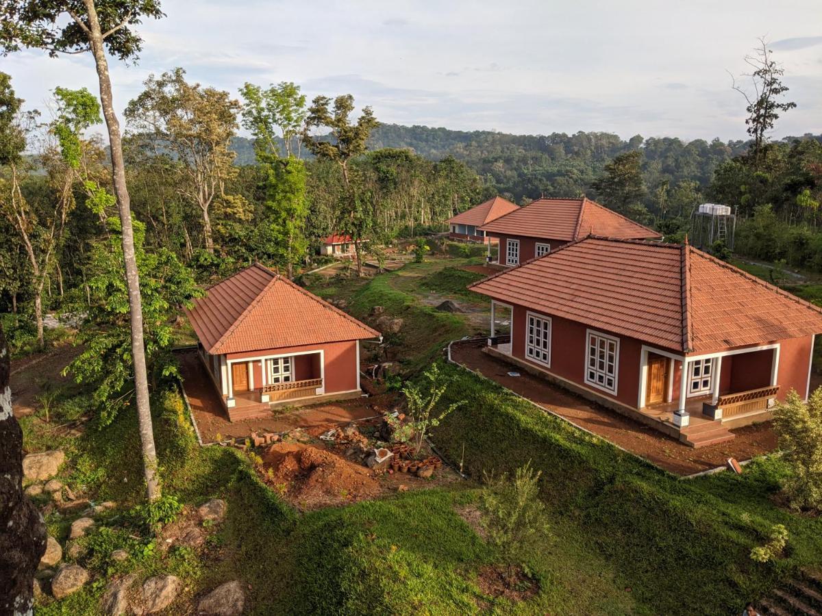 Tranquil Farms Villa Manimala Luaran gambar