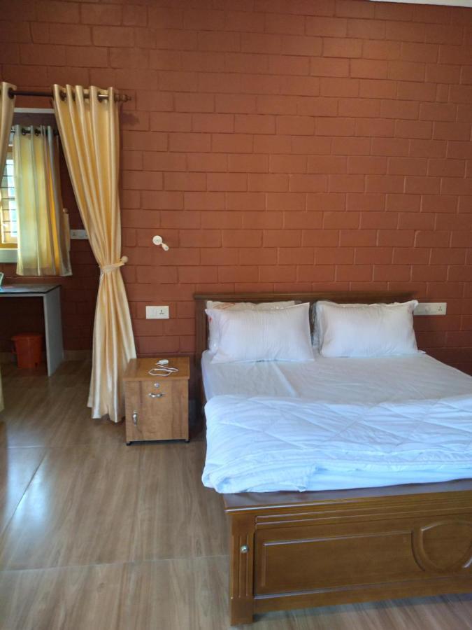 Tranquil Farms Villa Manimala Luaran gambar